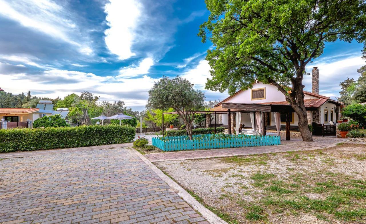 Villa Rafaela Koskinou  Zewnętrze zdjęcie